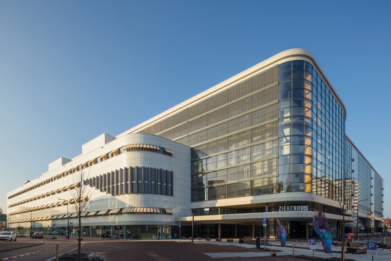 New operating rooms Bethesda hospital - IAA Architecten