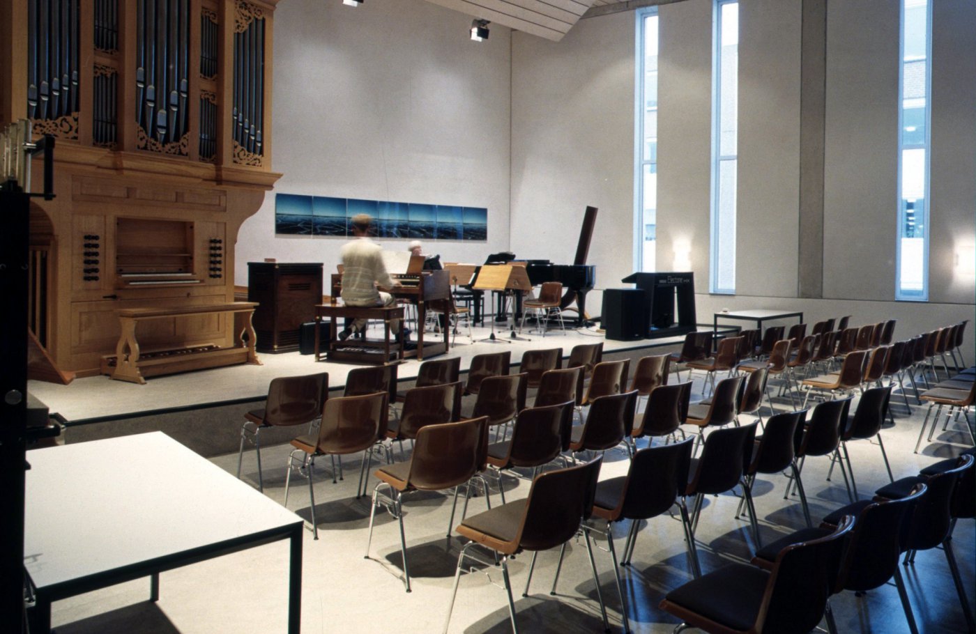 reading room with organ