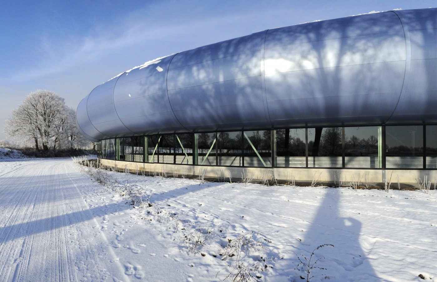 buiten in de sneeuw